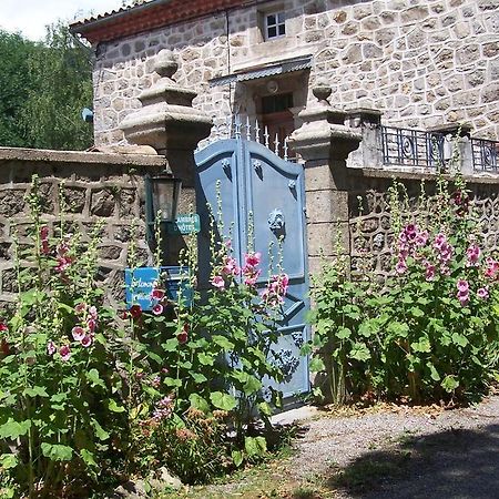 Salomony Chambre D'Hotes Marcols-les-Eaux Exterior foto