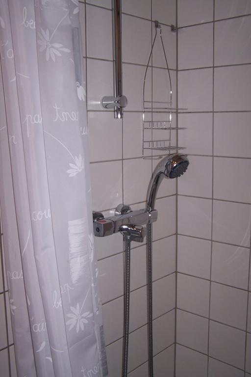 Salomony Chambre D'Hotes Marcols-les-Eaux Zimmer foto